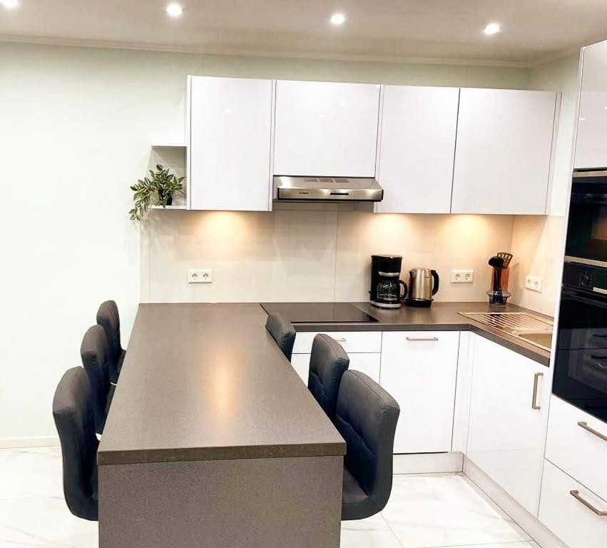 Davidoff-Apartment Seelze Exteriör bild